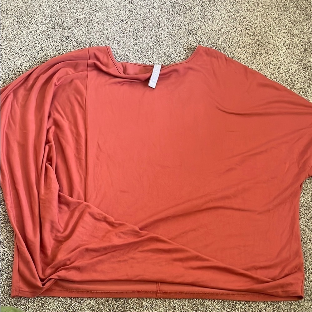 Athlete rust twist T size medium